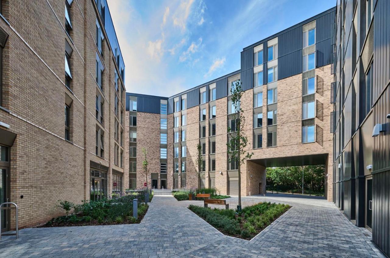 For Students Only The Oaks In Coventry 아파트 외부 사진